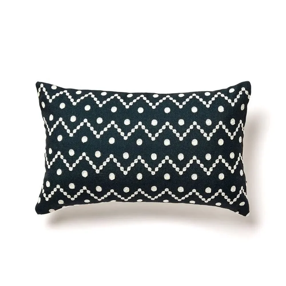 Divine Home CF Buttonwood Indoor/Outdoor Throw Pillow, Black/White 12